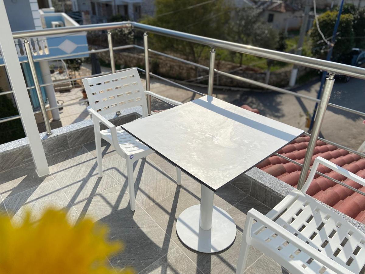 Villa Center Ksamil Exterior photo
