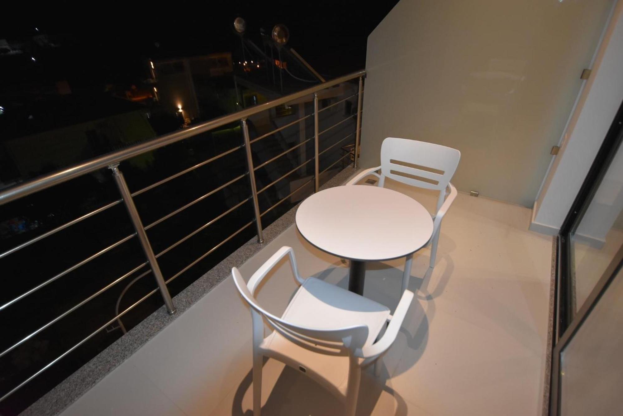 Villa Center Ksamil Exterior photo